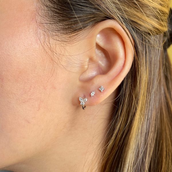 Butterfly diamond clicker