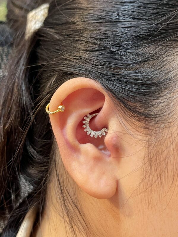 Crest daith clicker