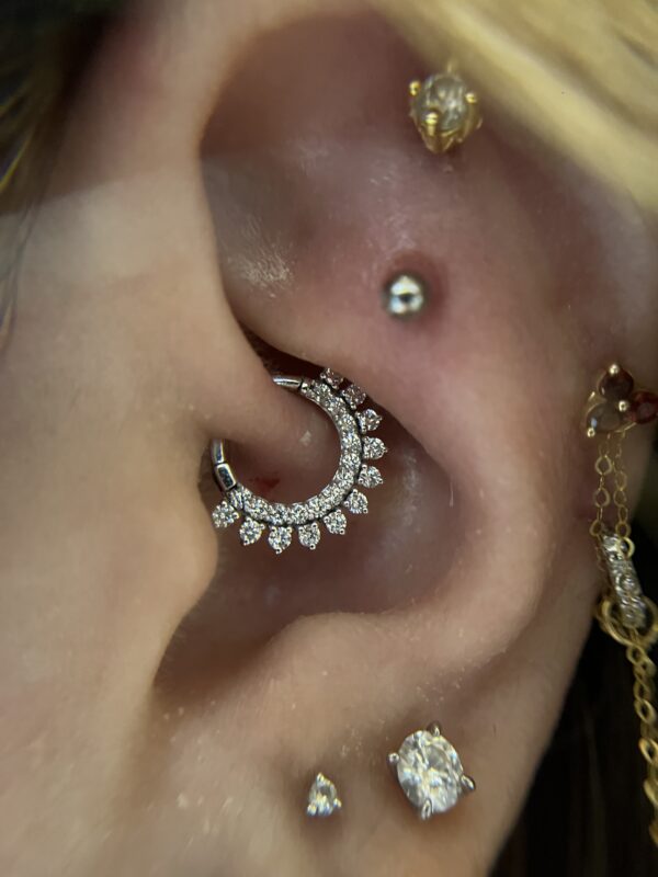 Crest daith clicker