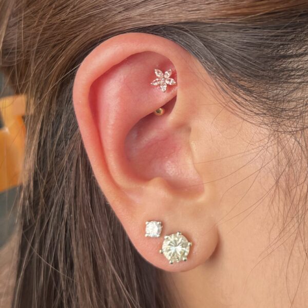 Floral rook barbell