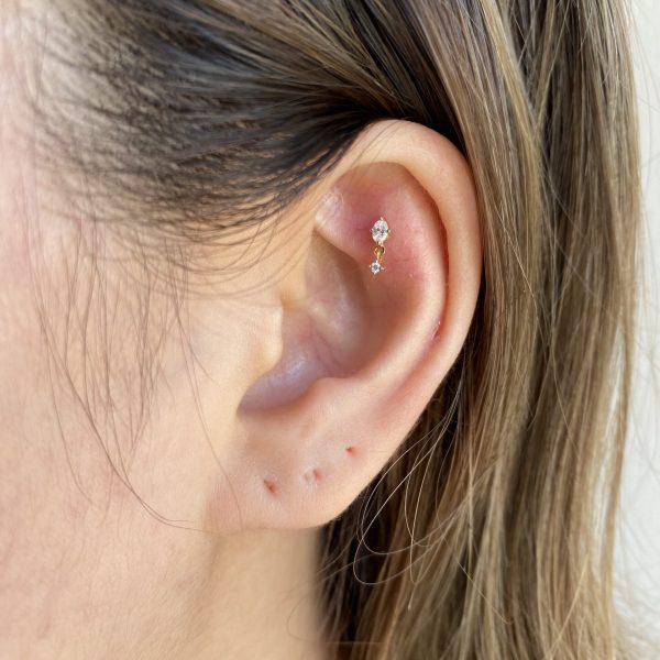 Oval dangler