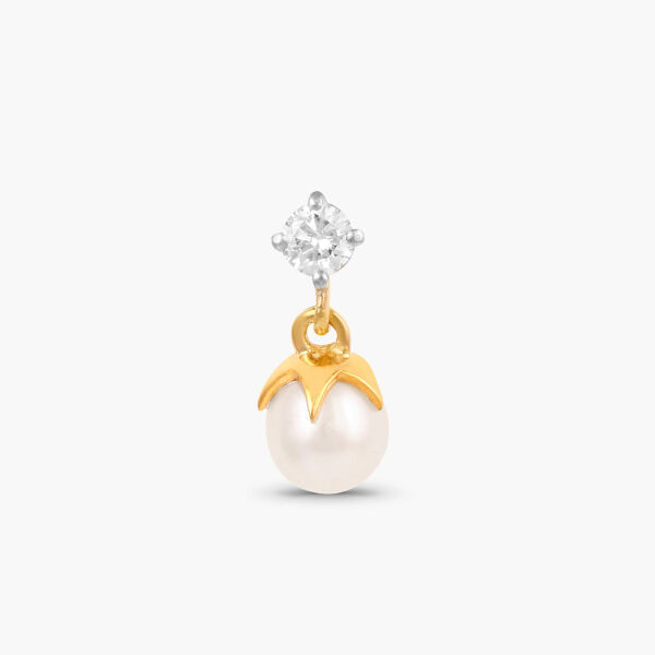Pearl dangler