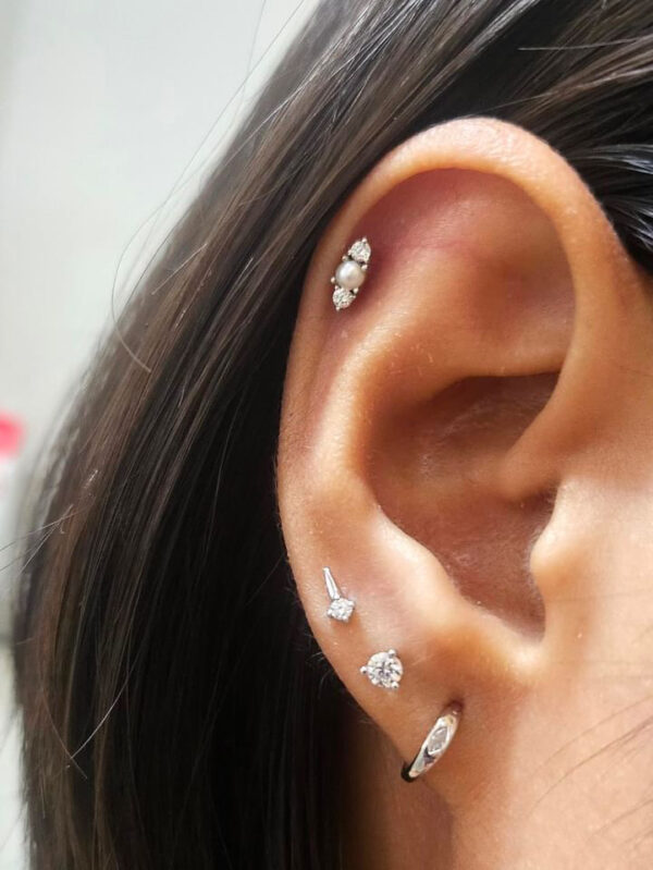 Pearl diamond eye