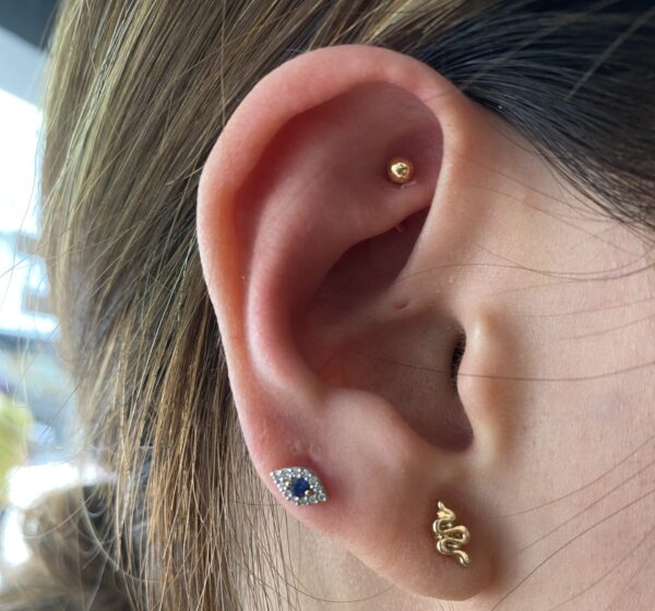 Plain solid gold rook barbell