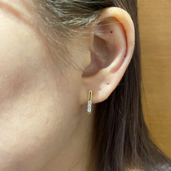 Rectangular diamond hoop